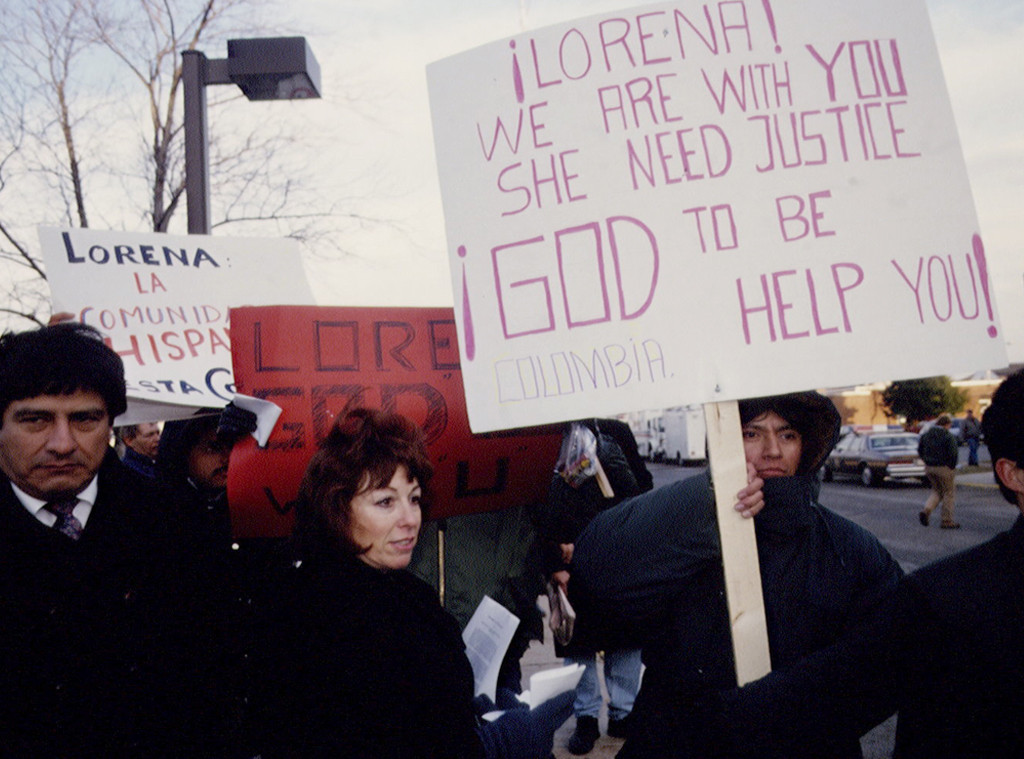Lorena Bobbitt, 1994, Court, Fans